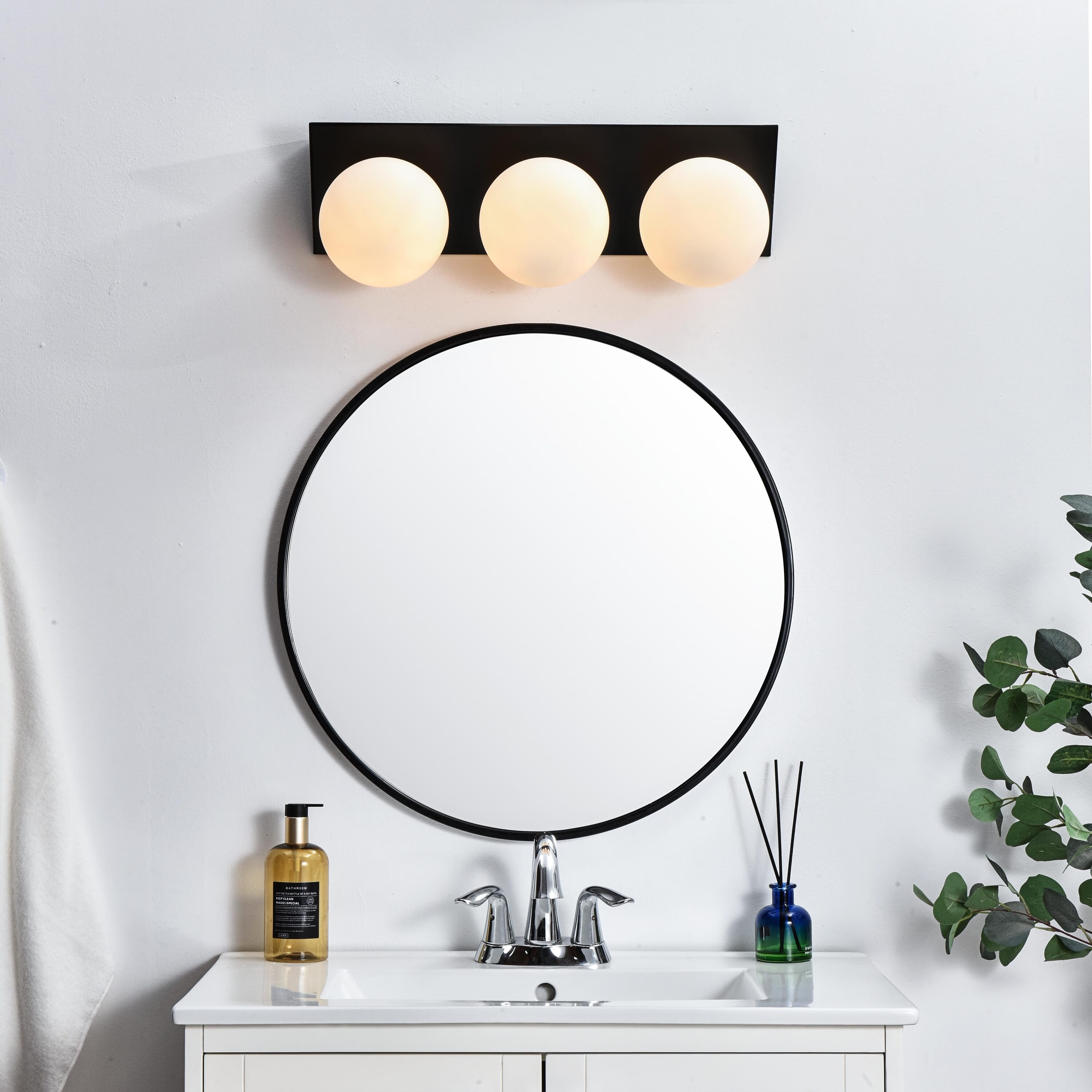 LD7304W22BLK