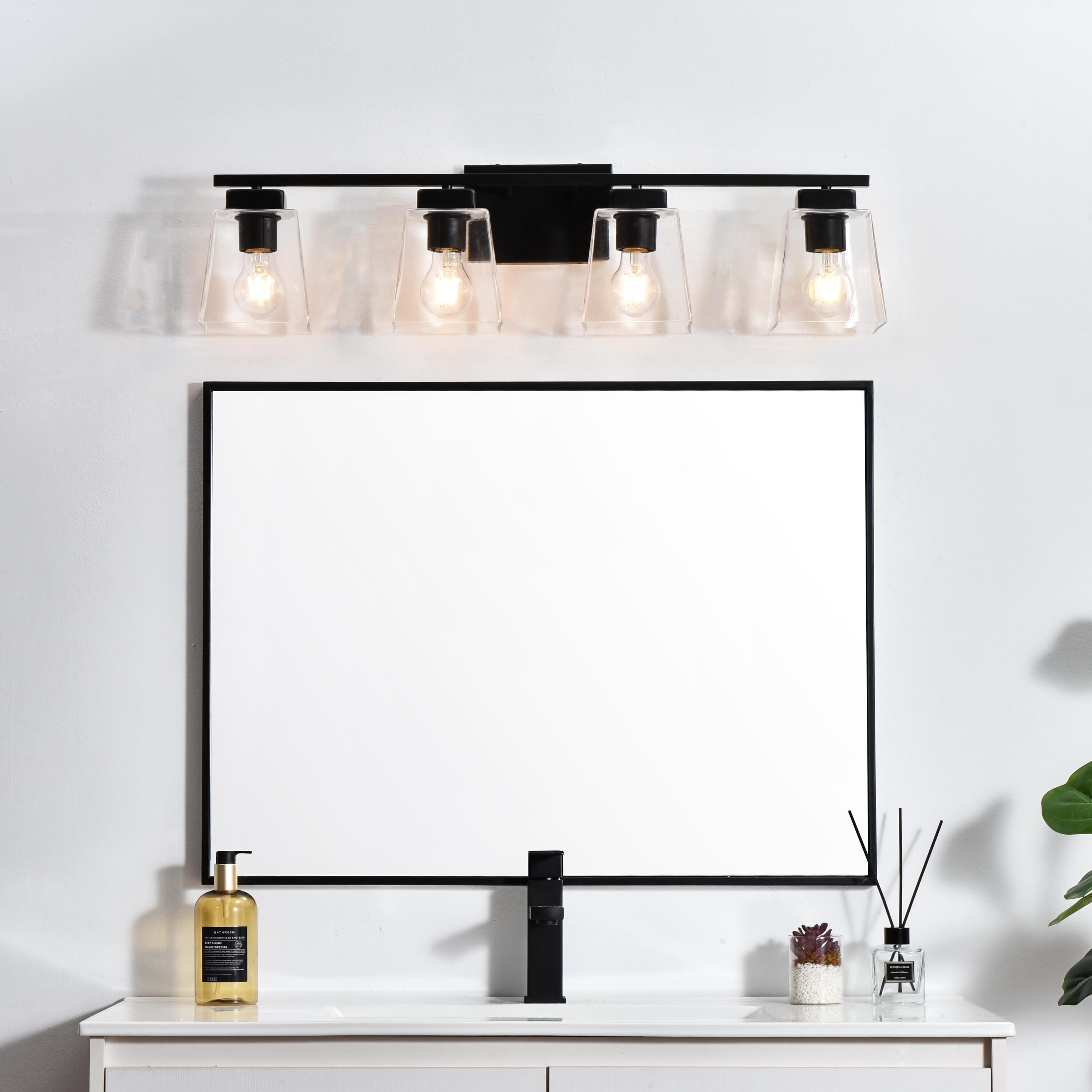 LD7312W32BLK