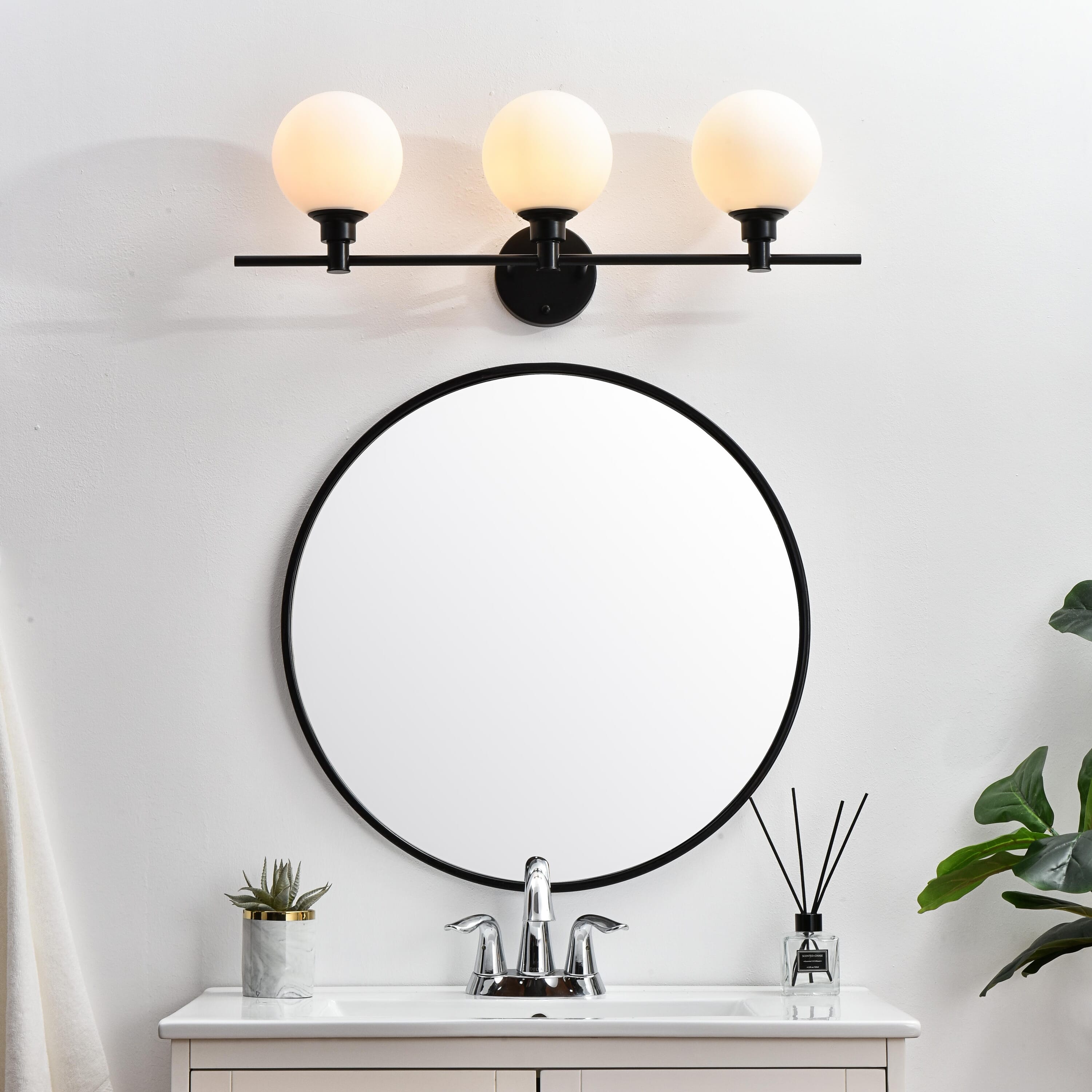 LD7317W28BLK