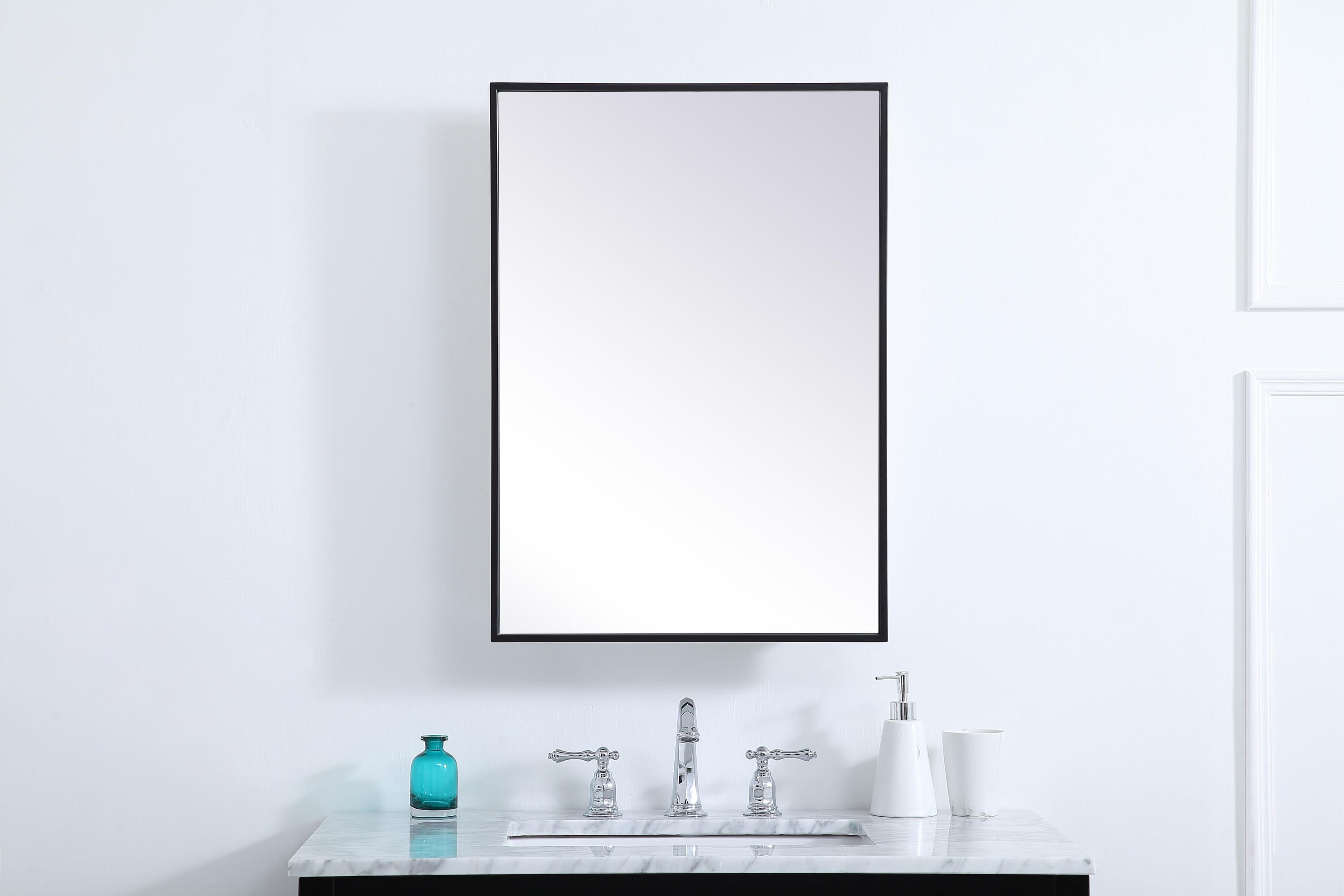 MR572028BLK